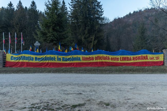 romannyelv_uzvolgye