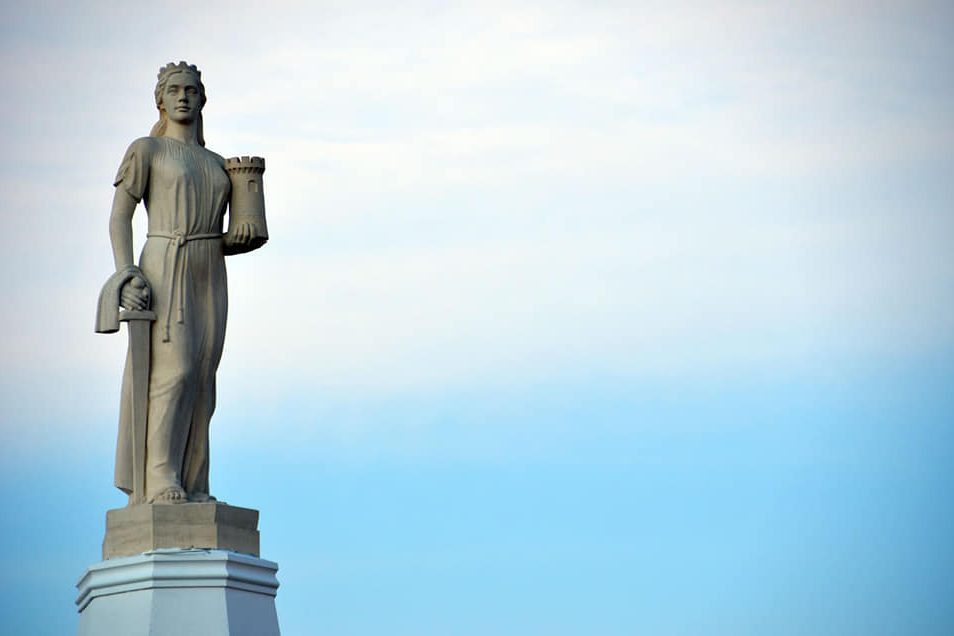 szent_borbala_szobor