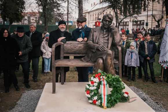 ady_szobor_zilah
