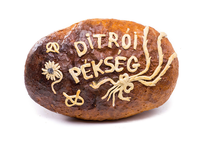 ditroi_pekseg