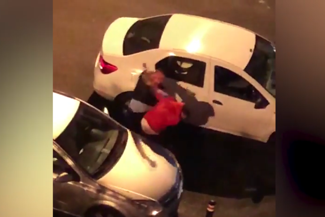 bukarest_zsaru_boksz