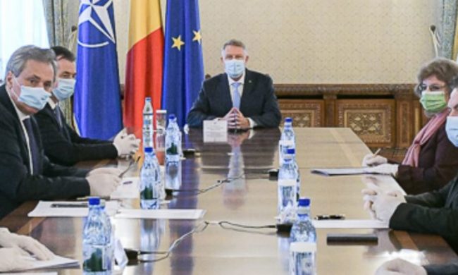 iohannis_maszkban