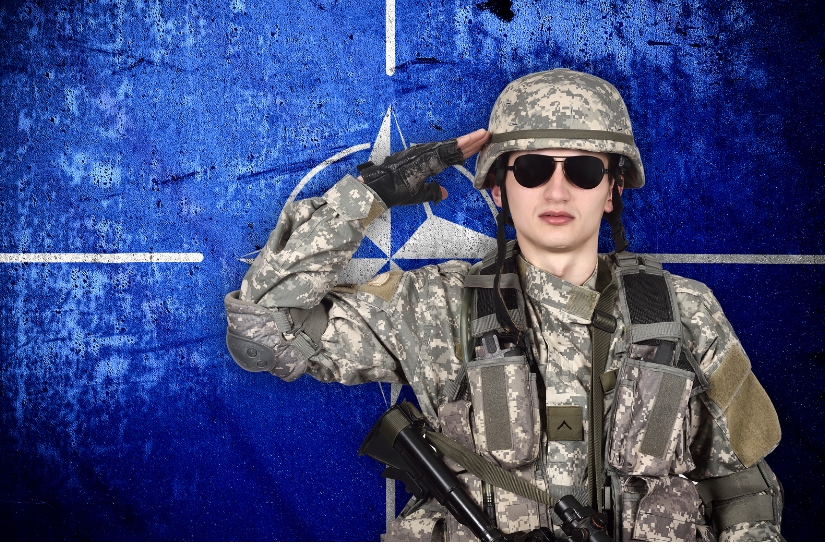 nato_katona_ill_borito