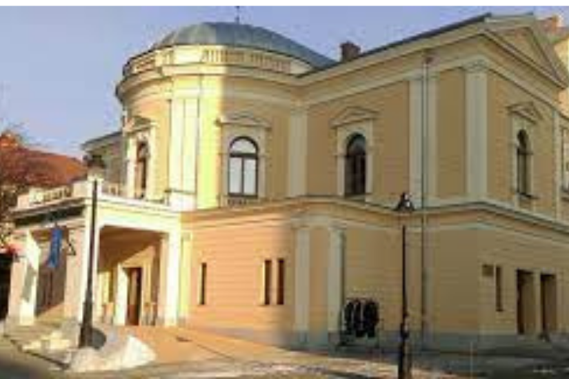 szatmari_szinhaz_borito