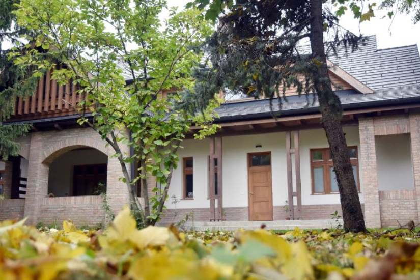 szolnoki_muvesztelep_borito