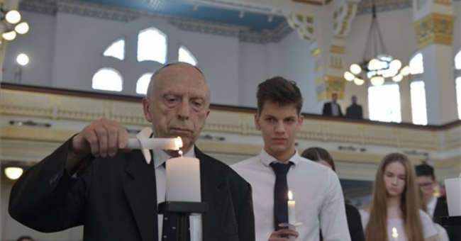 holo_emllkeknap_hungary
