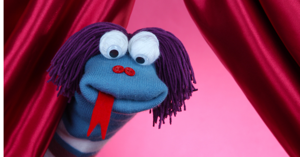 babszinhaz_ill_borito