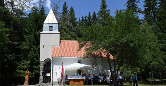 anna_kapolna_boritokep