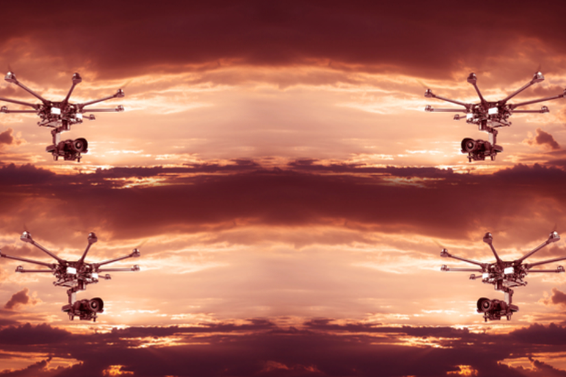 dronok_levegoben_drontamadas_illu