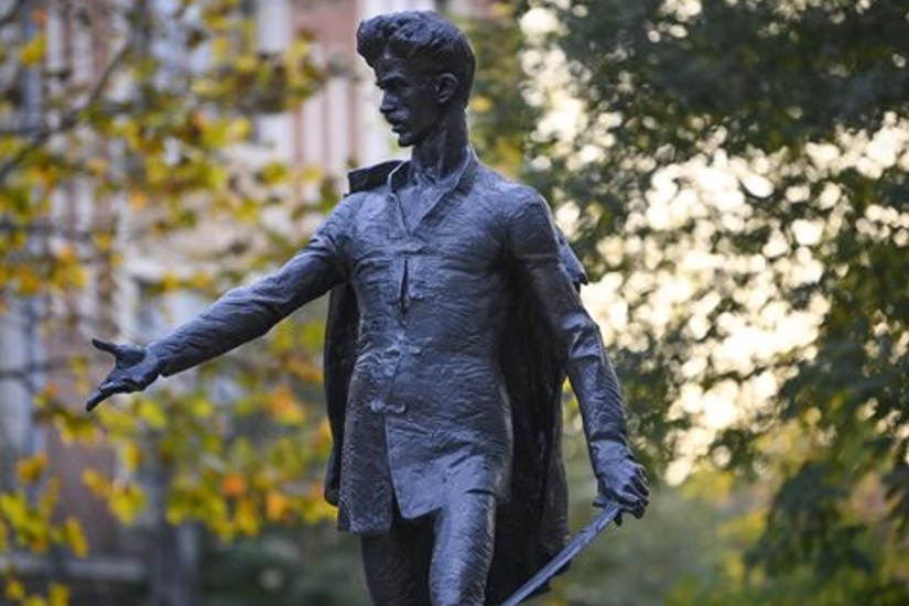 petofi_sandor_szobor_szatmarnemeti