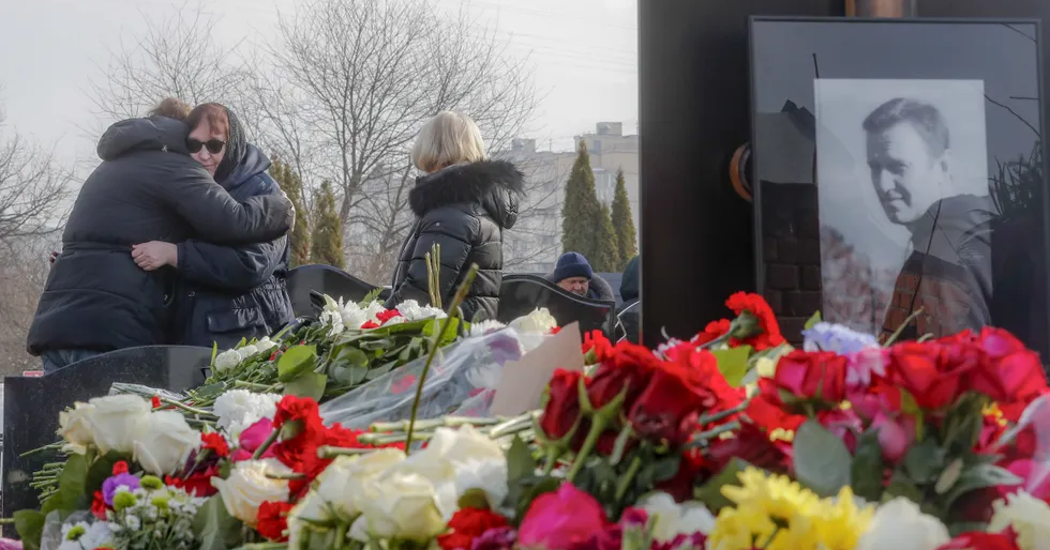 navalnij_temetes_sir_edesanya