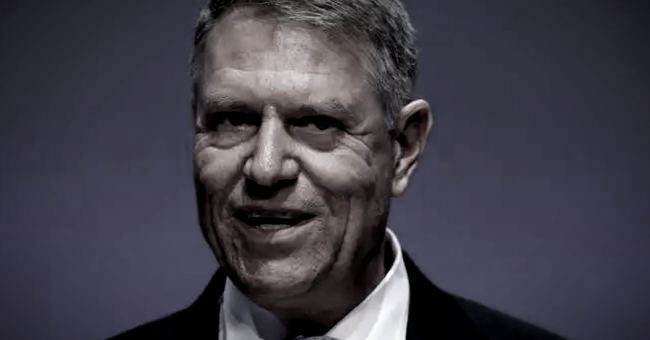 iohannis_arrogans_illu_ai