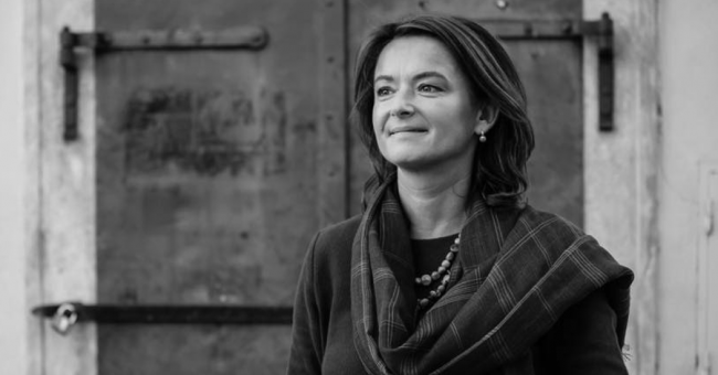 tanja_fajon_illu_face